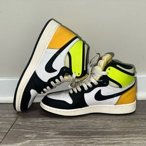Jordan 1 Kids Sneakers Black White Neon Yellow